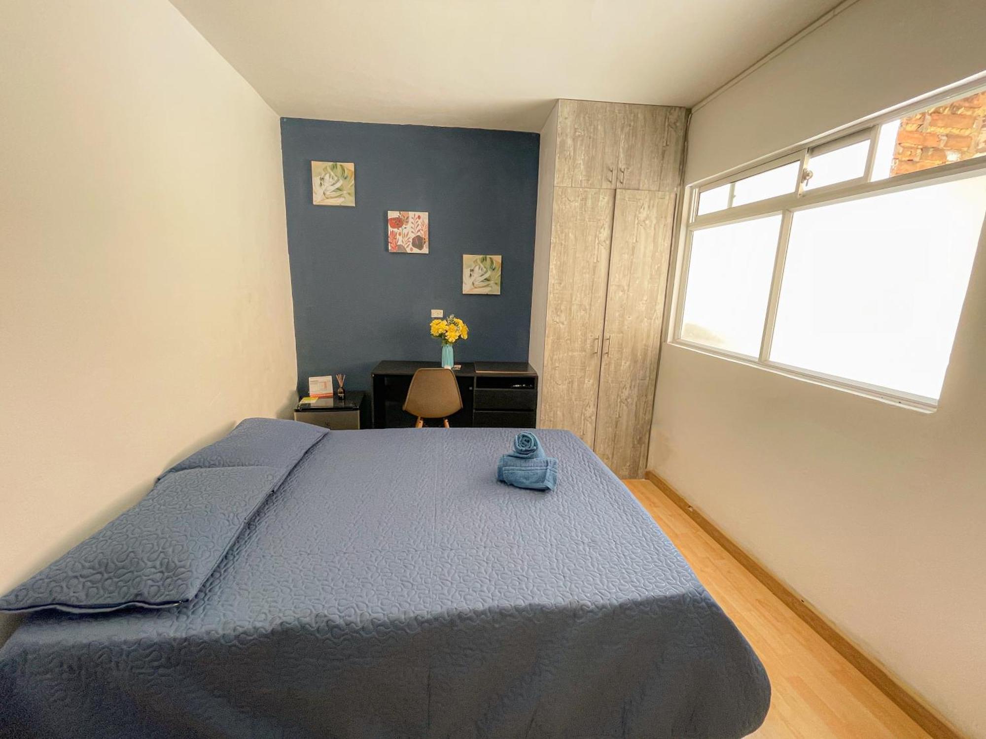 Casa Encanto, Apartamento - Habitaciones, Laureles-America Medellín Eksteriør bilde
