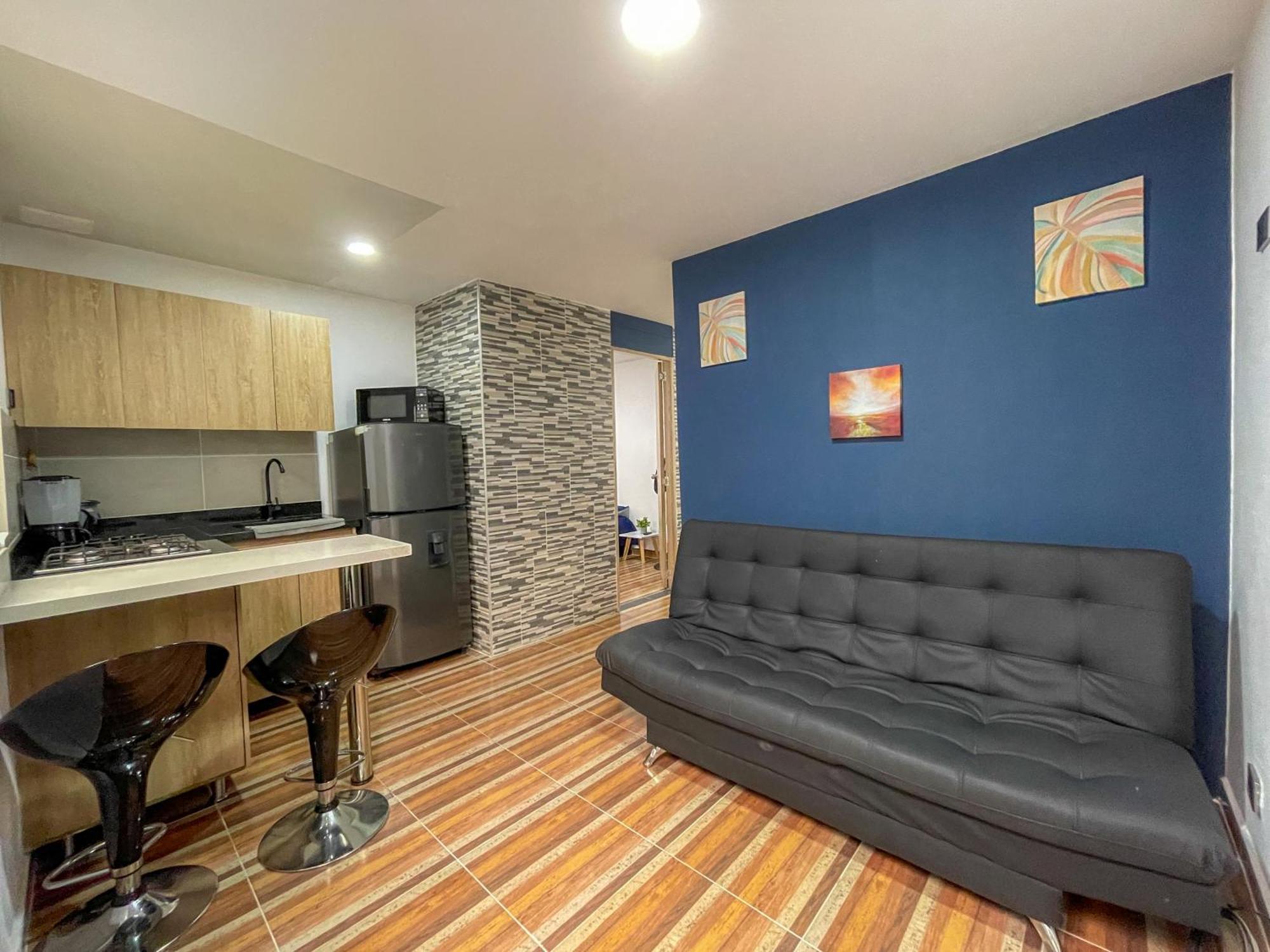 Casa Encanto, Apartamento - Habitaciones, Laureles-America Medellín Eksteriør bilde