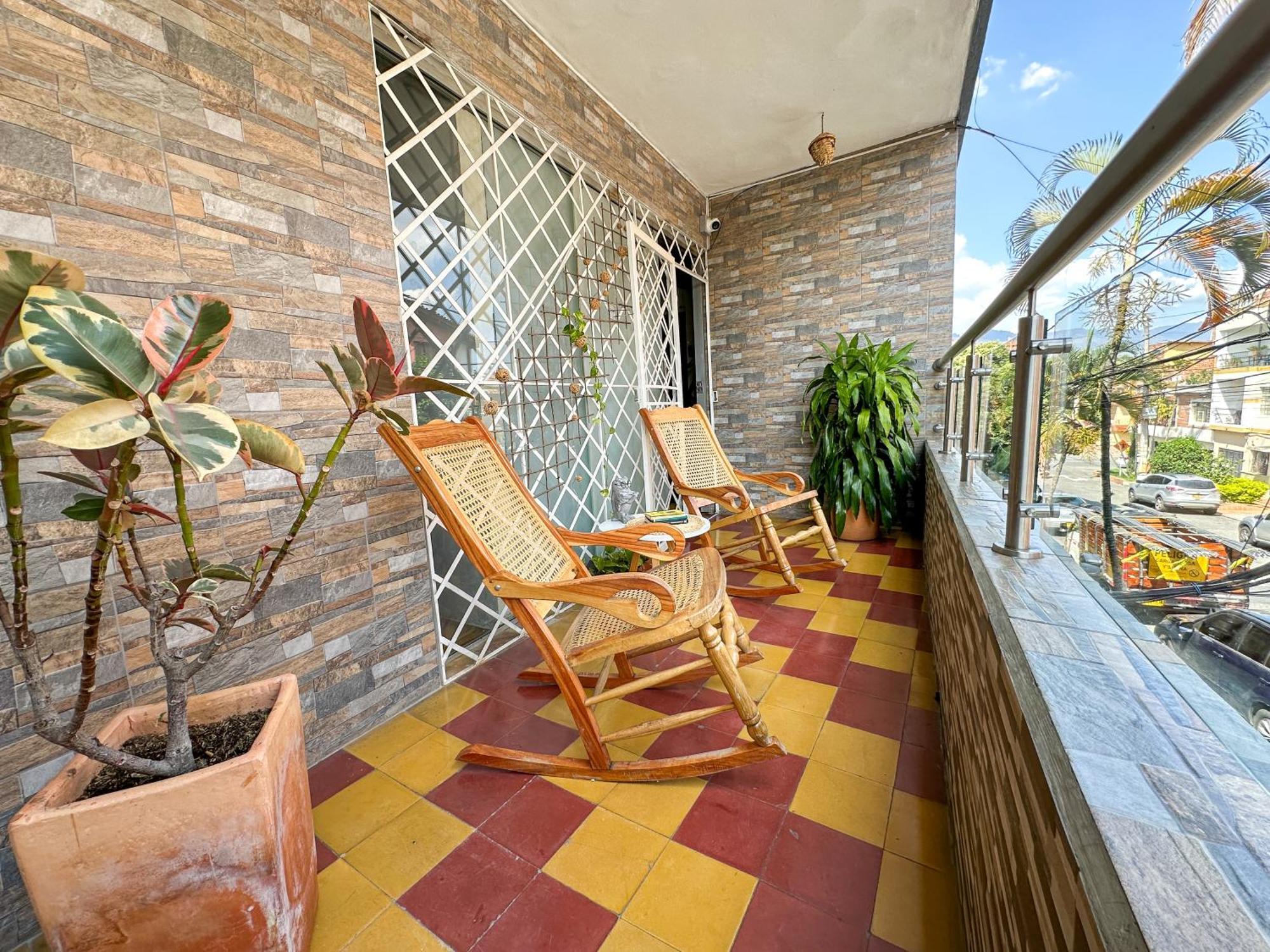 Casa Encanto, Apartamento - Habitaciones, Laureles-America Medellín Eksteriør bilde