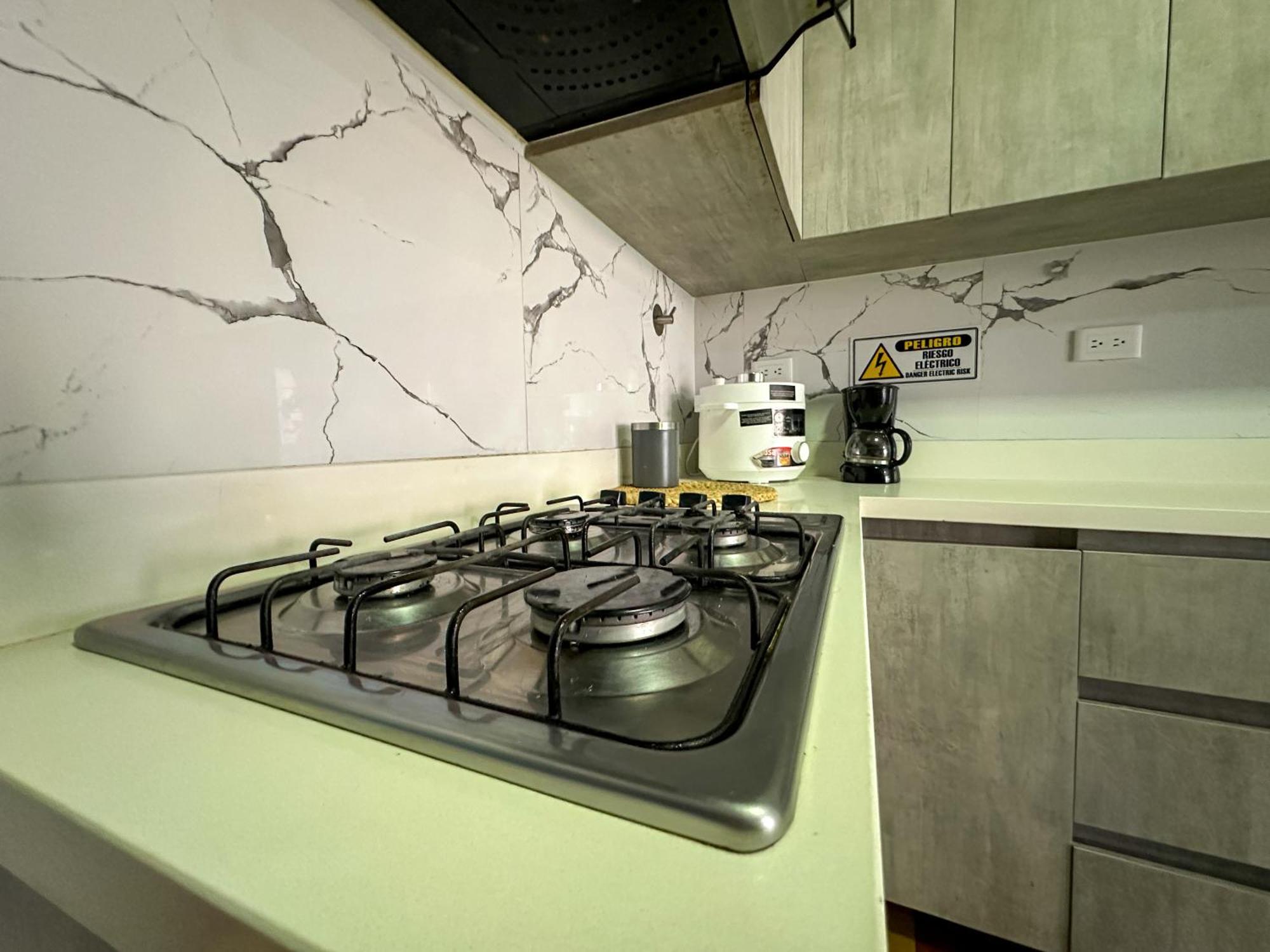 Casa Encanto, Apartamento - Habitaciones, Laureles-America Medellín Eksteriør bilde